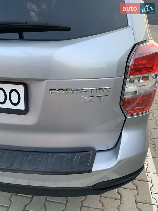 Внедорожник / Кроссовер Subaru Forester 2016 в Борисполе