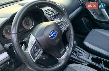 Внедорожник / Кроссовер Subaru Forester 2016 в 
