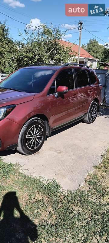 Внедорожник / Кроссовер Subaru Forester 2016 в Виннице