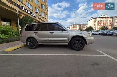 Позашляховик / Кросовер Subaru Forester 2004 в Києві