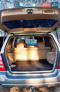 Внедорожник / Кроссовер Subaru Forester 2003 в 