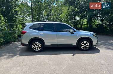 Внедорожник / Кроссовер Subaru Forester 2020 в 