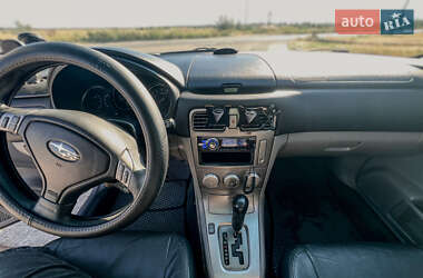 Внедорожник / Кроссовер Subaru Forester 2006 в 