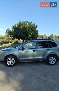 Внедорожник / Кроссовер Subaru Forester 2015 в 