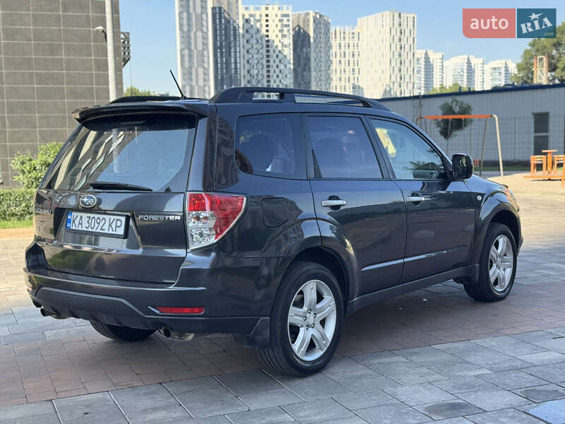 Внедорожник / Кроссовер Subaru Forester 2008 в Киеве