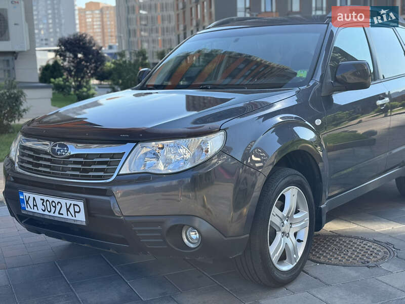 Внедорожник / Кроссовер Subaru Forester 2008 в Киеве