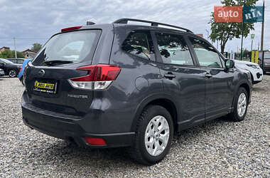 Внедорожник / Кроссовер Subaru Forester 2020 в 