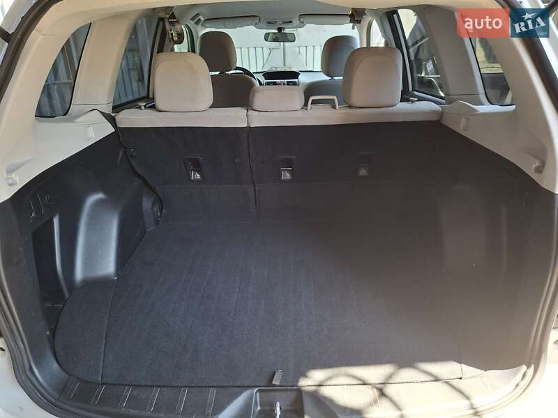 Позашляховик / Кросовер Subaru Forester 2013 в Черкасах