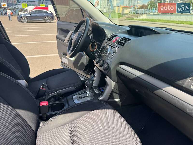Внедорожник / Кроссовер Subaru Forester 2014 в Харькове