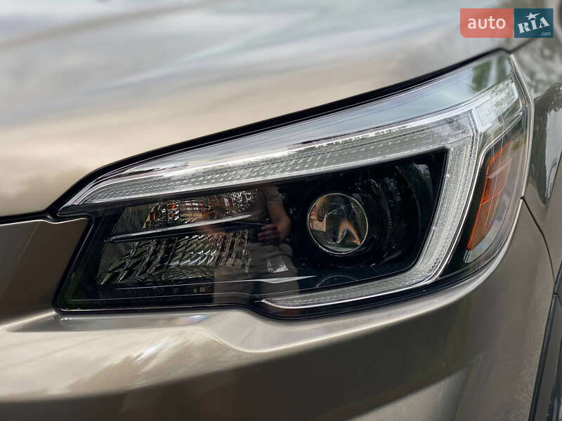 Внедорожник / Кроссовер Subaru Forester 2021 в Киеве