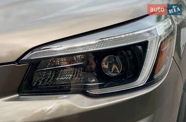 Внедорожник / Кроссовер Subaru Forester 2021 в 
