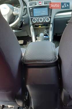 Внедорожник / Кроссовер Subaru Forester 2015 в 