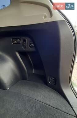 Внедорожник / Кроссовер Subaru Forester 2015 в 