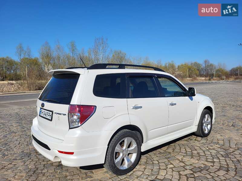 Внедорожник / Кроссовер Subaru Forester 2010 в Одессе