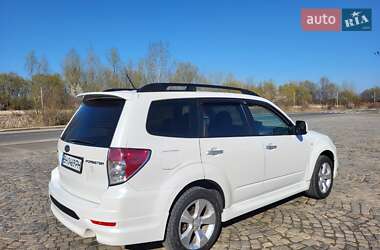 Внедорожник / Кроссовер Subaru Forester 2010 в 