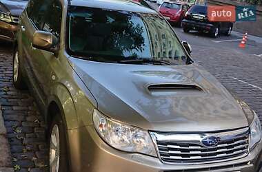 Внедорожник / Кроссовер Subaru Forester 2008 в 