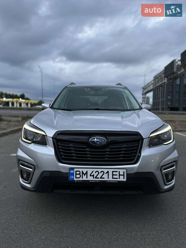 Внедорожник / Кроссовер Subaru Forester 2019 в Киеве