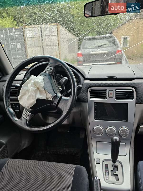 Внедорожник / Кроссовер Subaru Forester 2006 в Киеве