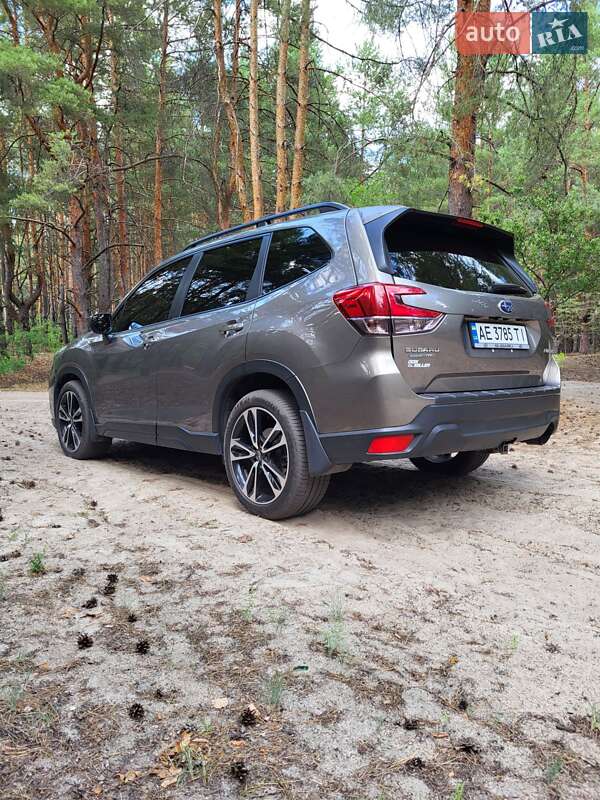 Внедорожник / Кроссовер Subaru Forester 2020 в Днепре