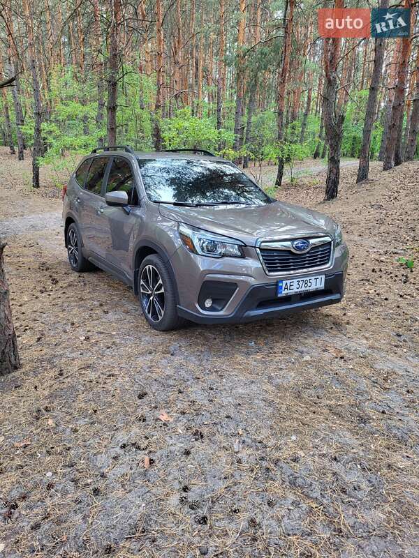 Внедорожник / Кроссовер Subaru Forester 2020 в Днепре
