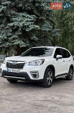 Внедорожник / Кроссовер Subaru Forester 2019 в Днепре