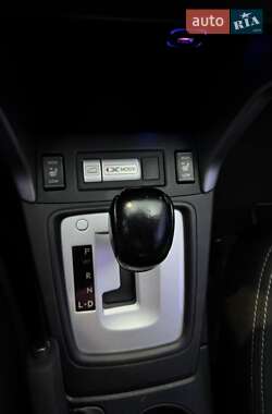 Внедорожник / Кроссовер Subaru Forester 2013 в 