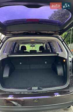 Внедорожник / Кроссовер Subaru Forester 2013 в 