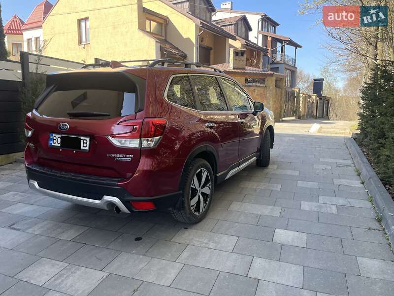 Позашляховик / Кросовер Subaru Forester 2018 в Львові