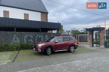 Внедорожник / Кроссовер Subaru Forester 2018 в 