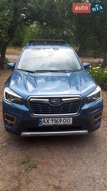 Внедорожник / Кроссовер Subaru Forester 2019 в Изюме