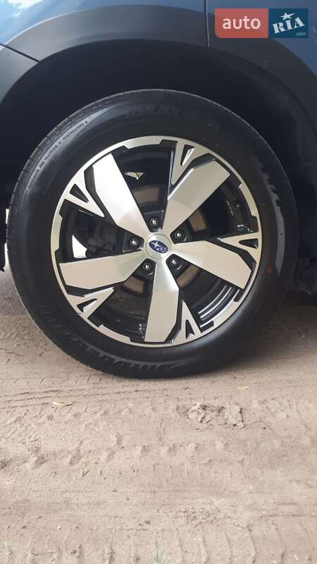 Внедорожник / Кроссовер Subaru Forester 2019 в Изюме