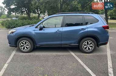 Позашляховик / Кросовер Subaru Forester 2024 в 