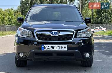 Внедорожник / Кроссовер Subaru Forester 2015 в Киеве
