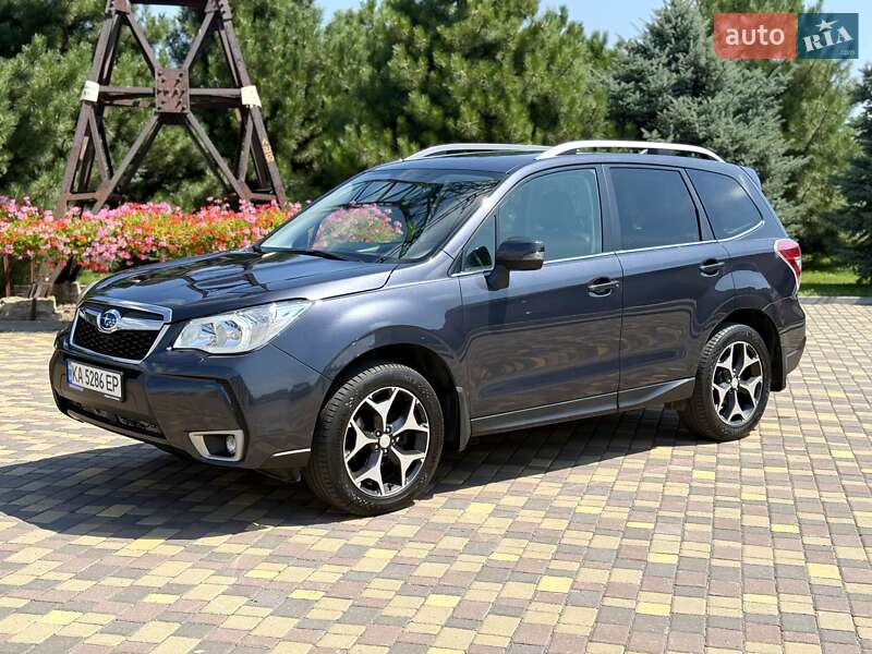 Позашляховик / Кросовер Subaru Forester 2015 в Дніпрі