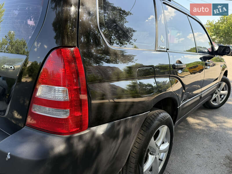 Внедорожник / Кроссовер Subaru Forester 2004 в Киеве
