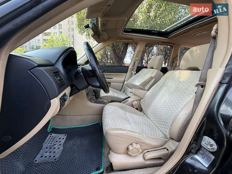 Внедорожник / Кроссовер Subaru Forester 2004 в Киеве