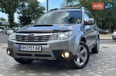 Внедорожник / Кроссовер Subaru Forester 2010 в Одессе