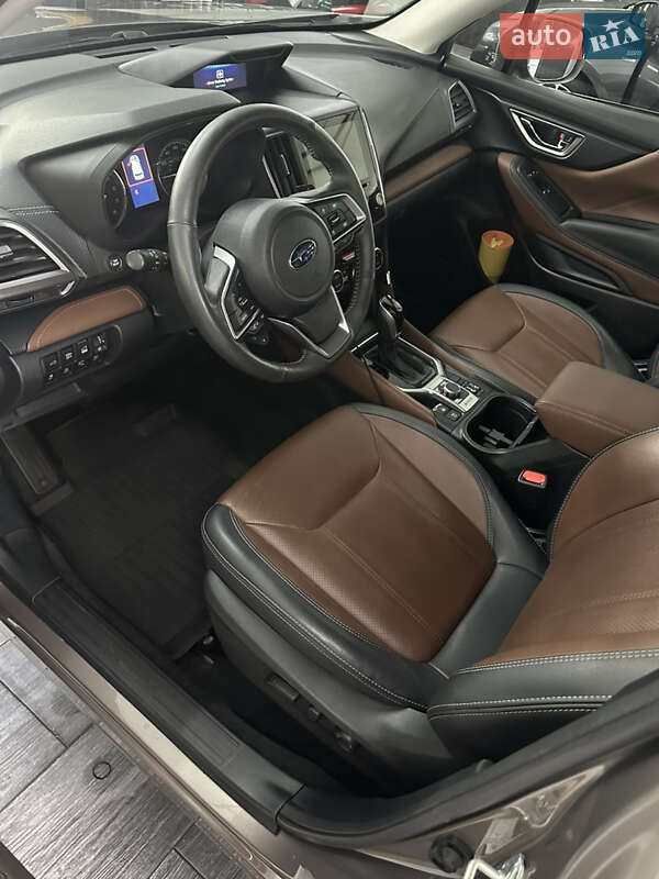 Внедорожник / Кроссовер Subaru Forester 2023 в Киеве