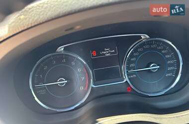 Внедорожник / Кроссовер Subaru Forester 2014 в 