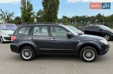 Внедорожник / Кроссовер Subaru Forester 2009 в 