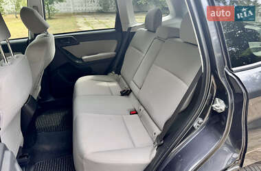 Внедорожник / Кроссовер Subaru Forester 2014 в 