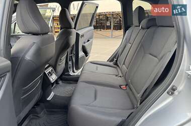 Внедорожник / Кроссовер Subaru Forester 2024 в 