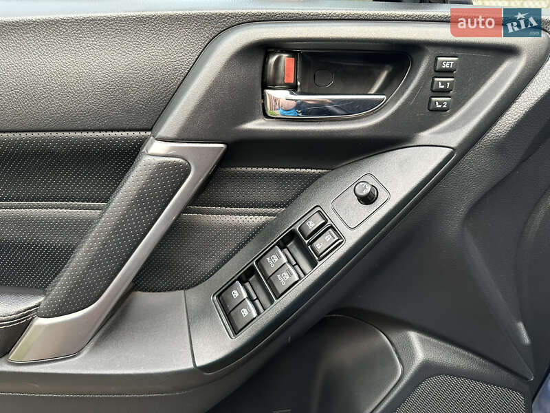 Внедорожник / Кроссовер Subaru Forester 2016 в Сумах