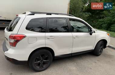 Позашляховик / Кросовер Subaru Forester 2015 в Львові
