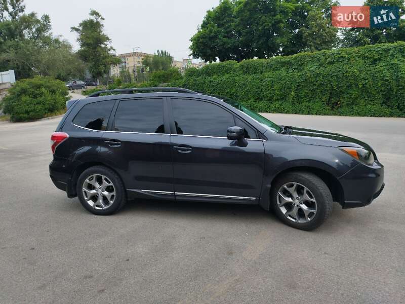 Внедорожник / Кроссовер Subaru Forester 2015 в Днепре