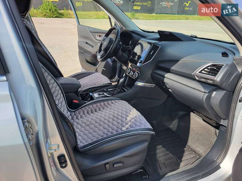 Позашляховик / Кросовер Subaru Forester 2018 в Києві фото 15 Позашляховик / Кросовер Subaru Forester 2018 в Києві