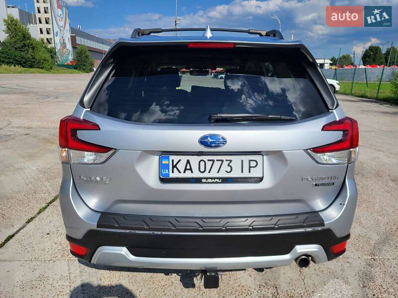 Позашляховик / Кросовер Subaru Forester 2018 в Києві фото 19 Позашляховик / Кросовер Subaru Forester 2018 в Києві