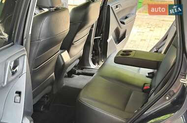 Внедорожник / Кроссовер Subaru Forester 2015 в 
