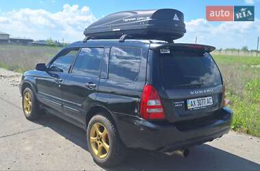 Внедорожник / Кроссовер Subaru Forester 2004 в 