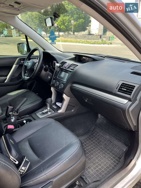 Внедорожник / Кроссовер Subaru Forester 2014 в Харькове